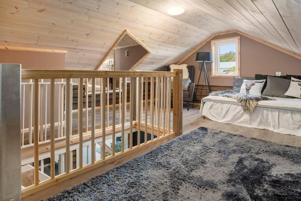 Koselig Bolig I Lofoten / Vesteralen Stronstad i Vesteralen Luaran gambar