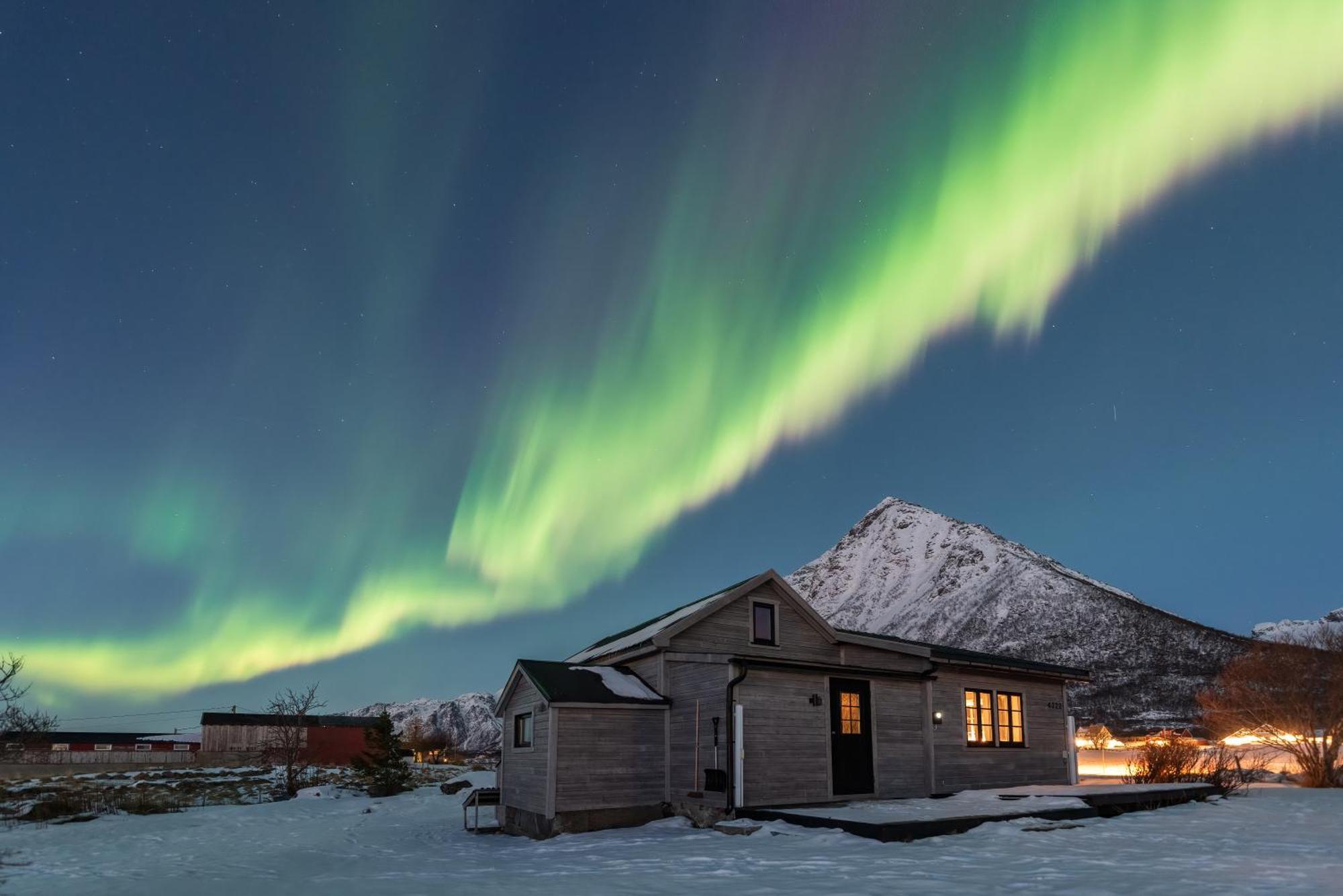 Koselig Bolig I Lofoten / Vesteralen Stronstad i Vesteralen Luaran gambar